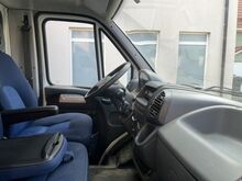 Peugeot Boxer kaubik/kiosk/foodtruck