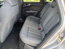 Audi Q4 e-tron S-LINE 4WD 50 EDITION ONE GREY