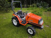 Мини-трактор Kubota Aste A155 4x4 с документами