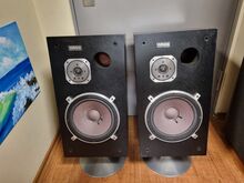 Yamaha NS-500 2-Way Loudspeaker System