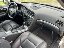 NELIKVEOLINE Volvo V70 2.4 D5 136kw, LISASOOJENDUS