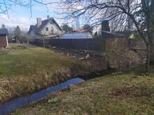 Ojaga piirnev krunt, elamumaa (Oblika 59, Pirita)