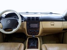 Mercedes-Benz ML 320