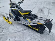 SKI-DOO MXZ X-RS 850 E-TEC 115kW 2000km