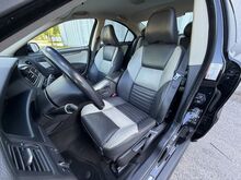 Volvo S60 Momentum 2.4 D5 120kW, РАССРОЧКА