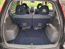 Mitsubishi Space Runner 2.4