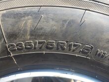 Uus rehv 235/75R17.5