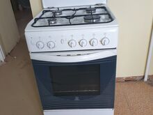 Kasutatud gaasipliit Indesit gaasiahjuga
