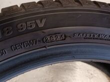 Kumho Wintercraft
