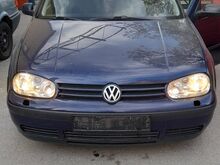 VW Golf 1.6 74 кВт