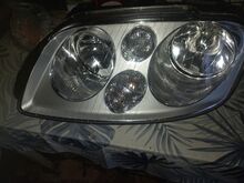 VW TOURAN esituli