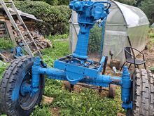 MTZ -80 esisild