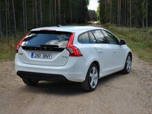 VOLVO V60 1.6drive Kinetic 2011