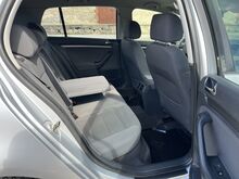 Volkswagen Golf 1,6 75kw  automaat