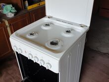 Kasutatud gaasipliit Indesit gaasiahjuga