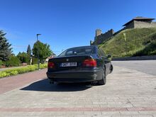 Bmw523i