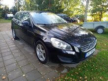 Volvo v60 D5204T3