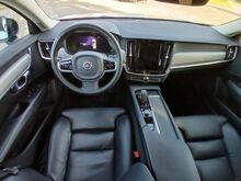 Volvo V90 Plus Dark МОДЕЛЬ 2023 г.