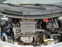Toyota Yaris 1.3 64KW, 2006.a. 146 000