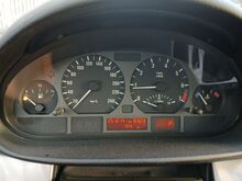 BMW 325ti