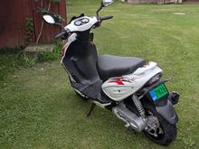 Väikse läbisõiduga roller Sachs Speedjet 50