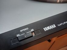 Vinüülplaadimängija Yamaha P-28