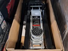 Hüdrotungraud ratastel 2,5T SILVER