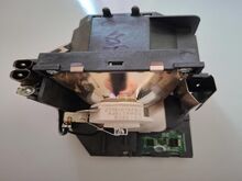 PROJEKTORI UUS  LAMP