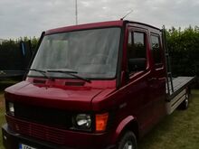 Mercedes Benz 309