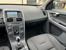 Volvo XC60 2.0 D4 133kw, TOODUD HOLLANDIST