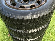 Opel Omega veljed koos rehvidega