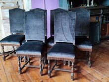Tammest sametkattega vanaaegsed toolid, 6tk