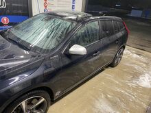Volvo V60 Plug-in Hybrid R-Design 2.4 158 kW AWD