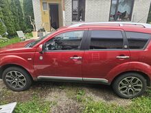 Müüa Mitsubishi outlander 2008a diisel manual 4wd