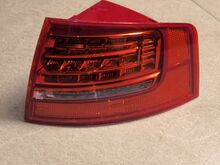 Audi A8 D3 facelift parempoolne tagatuli