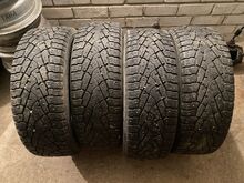 215/65/16C Nokian naastrehvid