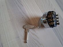 Mootorratas JAWA UUS SÜÜTELUKK