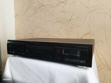 TEAC CD-P1100 Stereo Compact Disc Player