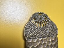 Vintage etnograafiline metallist rihmapannal