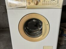 Pesumasin "Electrolux"