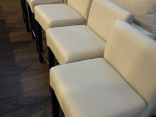5 низких барных стульев, новые