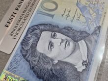 100 krooni.
