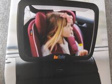 Baby mirror with light
