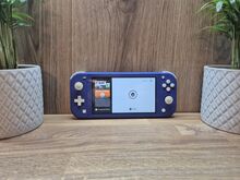 Nintendo Switch Lite + mälukaart 64GB