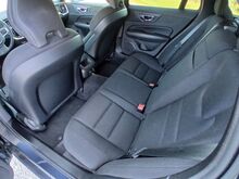 Volvo V60  2022