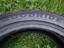 Goodride ICEMaster Spike Z506 245/40R18