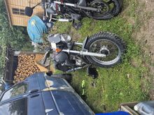 Suzuki gz125