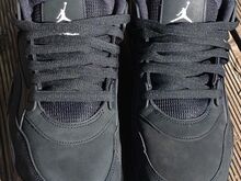 Air Jordan 4 RM