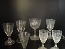 Ilus vintage napsuklaaside serveerimis komplekt