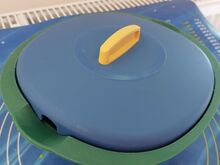 Tupperware kauss kaanega